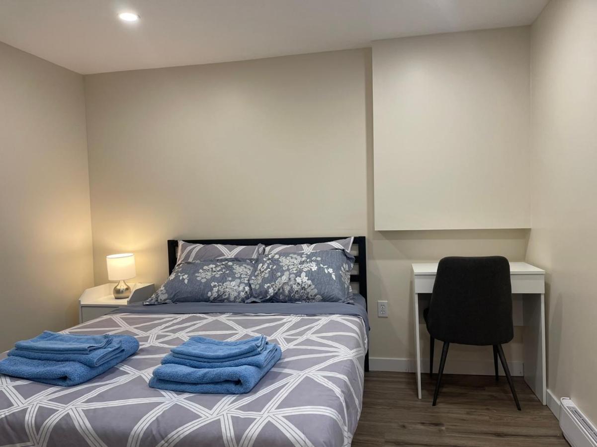 Katie Entire Basement 3 Bedrooms Charlottetown Exterior photo