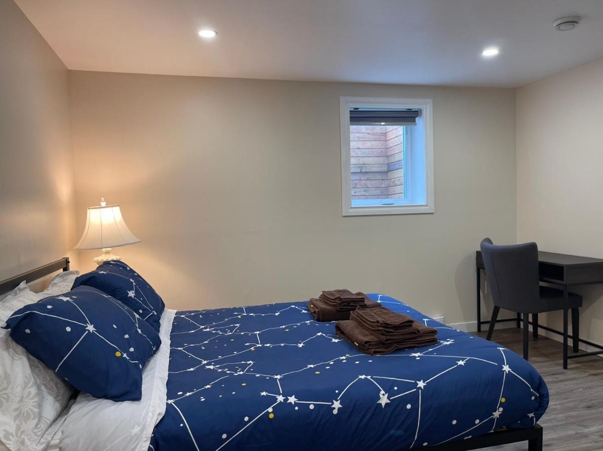 Katie Entire Basement 3 Bedrooms Charlottetown Exterior photo